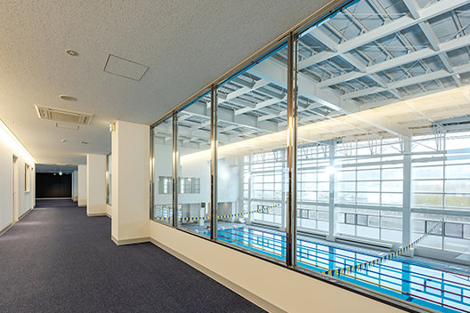 九州産業大学屋内プール