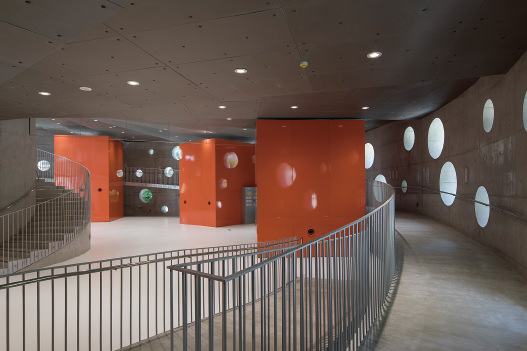 福岡市立動物園エントランス複合施設